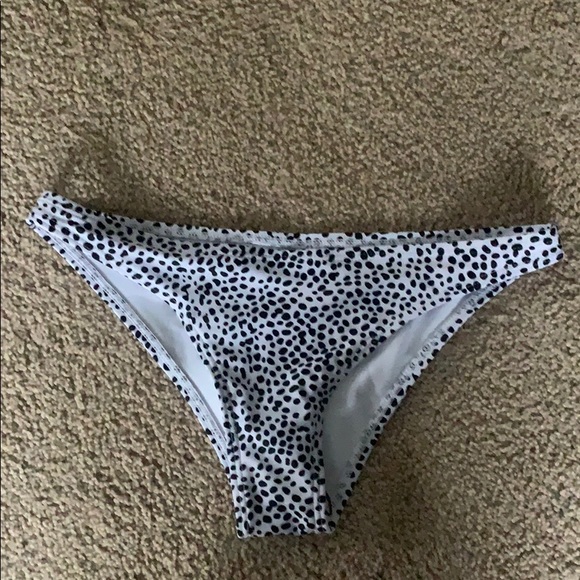 SHEIN Other - brand new swimsuit bottoms